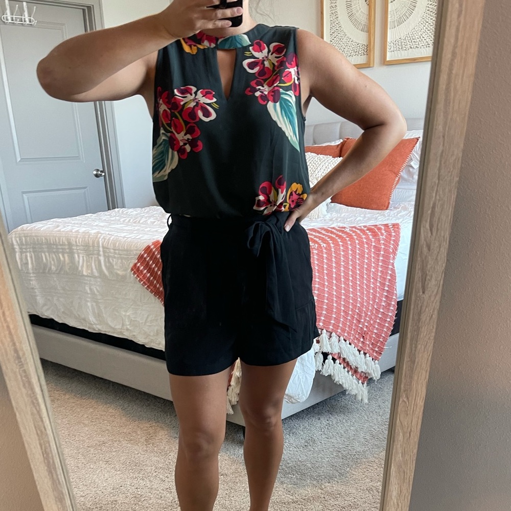 LOFT high neck keyhole floral blouse